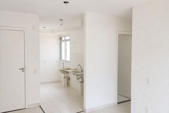Cozinha de apartamento para alugar com 2 quartos, 42m² em Guaratiba, Rio de Janeiro