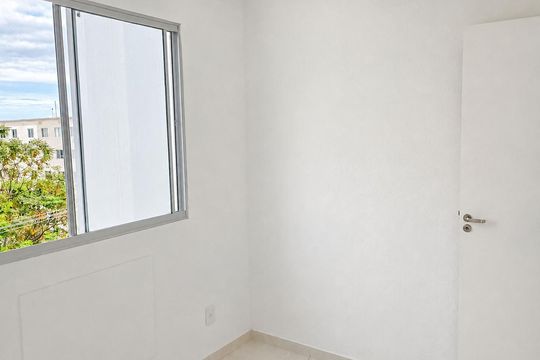 Quarto de apartamento para alugar com 2 quartos, 42m² em Guaratiba, Rio de Janeiro