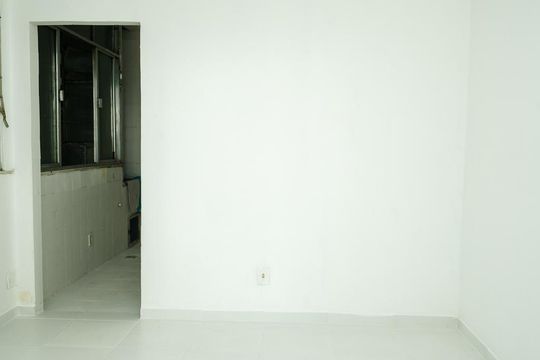 Sala de apartamento para alugar com 2 quartos, 60m² em Centro, Nova Iguaçu