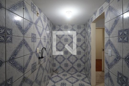 Cozinha de apartamento para alugar com 1 quarto, 40m² em Guajuviras, Canoas