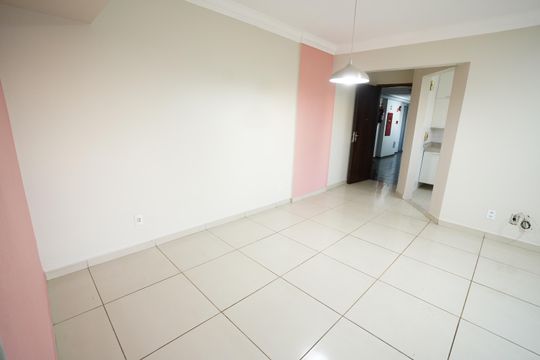 Apartamento à venda com 3 quartos, 84m² em Setor Leste Universitário, Goiânia