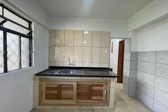 Casa para alugar com 4 quartos, 100m² em Rincão, Novo Hamburgo