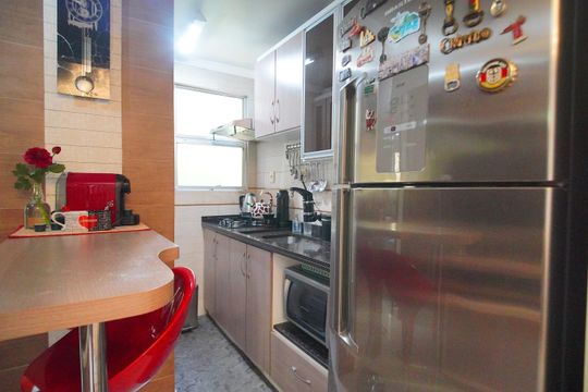 Cozinha de apartamento à venda com 2 quartos, 39m² em São João Batista, São Leopoldo