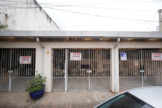 Fachada de casa à venda com 4 quartos, 250m² em Liberdade, São Paulo