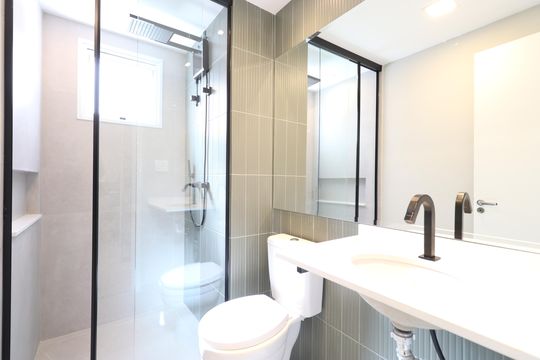 Banheiro de apartamento à venda com 1 quarto, 40m² em Perdizes, São Paulo