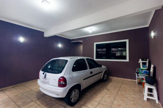 Garagem de casa à venda com 3 quartos, 312m² em Jardim Clara Regina, São Paulo
