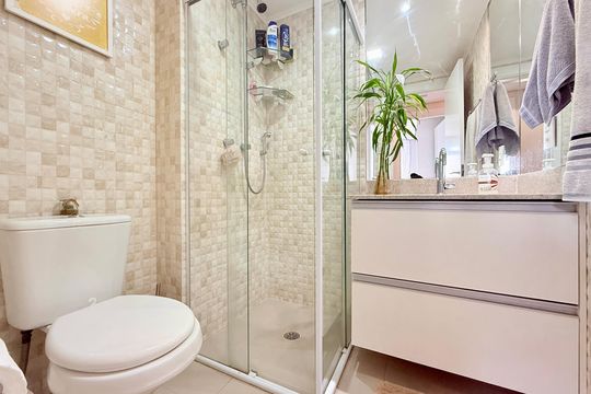 Banheiro Social  de apartamento para alugar com 2 quartos, 68m² em Jardim Dom Bosco, São Paulo