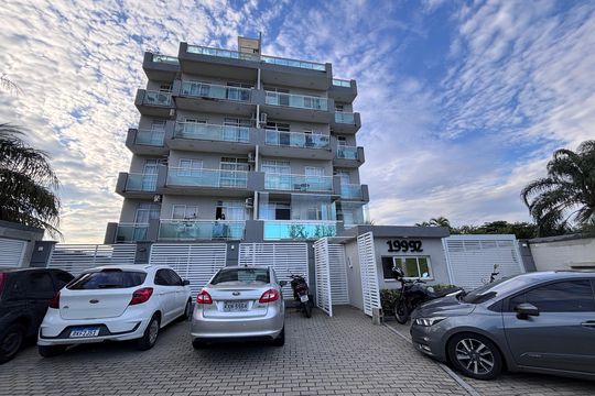 Fachada de apartamento para alugar com 1 quarto, 39m² em Recreio dos Bandeirantes, Rio de Janeiro