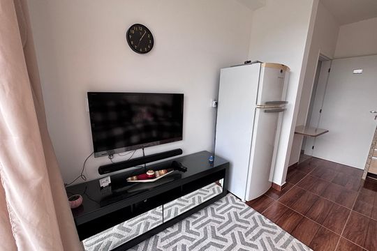 Sala de apartamento para alugar com 1 quarto, 39m² em Recreio dos Bandeirantes, Rio de Janeiro