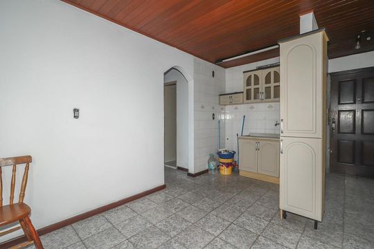 Apartamento à venda com 2 quartos, 70m² em Rubem Berta, Porto Alegre
