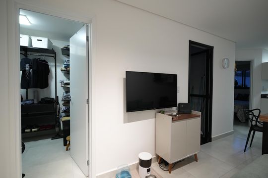Sala de apartamento à venda com 2 quartos, 70m² em Jardim Bela Vista, Santo André
