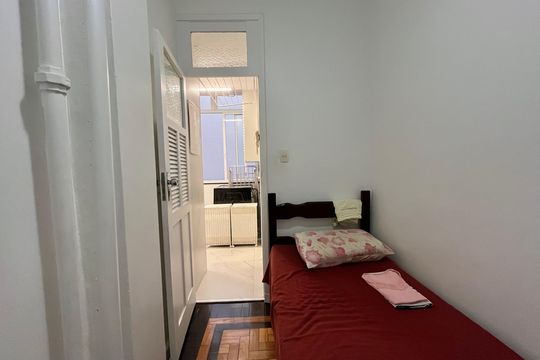 Quarto de Serviço de apartamento à venda com 3 quartos, 180m² em Copacabana, Rio de Janeiro