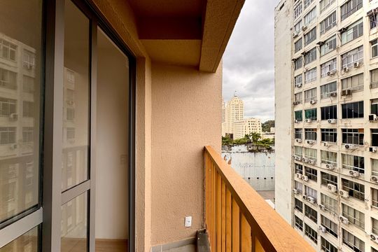 Kitnet/Studio para alugar com 1 quarto, 32m² em Centro, Rio de Janeiro