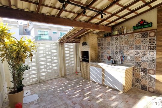 Casa à venda com 3 quartos, 130m² em Jacarepaguá, Rio de Janeiro