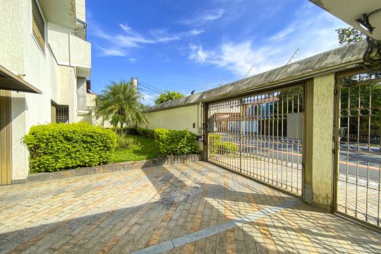 Área comum de casa de condomínio à venda com 3 quartos, 160m² em Vila Mazzei, São Paulo