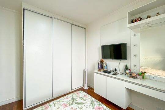 Quarto 1 de casa de condomínio à venda com 3 quartos, 160m² em Vila Mazzei, São Paulo