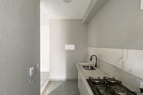 Cozinha  de apartamento à venda com 2 quartos, 39m² em Jardim Matarazzo, São Paulo