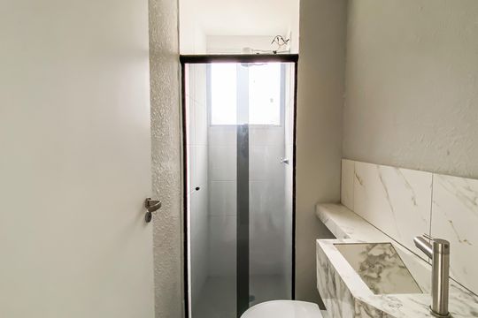 Banheiro  de apartamento à venda com 2 quartos, 39m² em Jardim Matarazzo, São Paulo