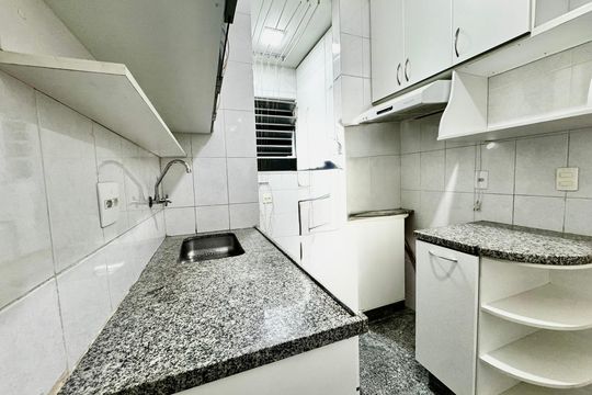 Cozinha de apartamento para alugar com 3 quartos, 96m² em Santa Efigênia, Belo Horizonte