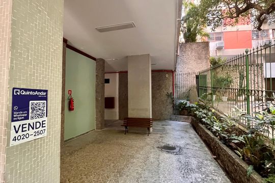 Placa de apartamento à venda com 1 quarto, 80m² em Copacabana, Rio de Janeiro