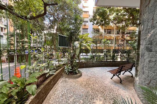 Área comum de apartamento à venda com 1 quarto, 80m² em Copacabana, Rio de Janeiro