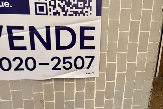 Placa de apartamento à venda com 1 quarto, 80m² em Copacabana, Rio de Janeiro