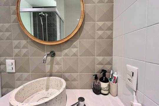 Banheiro social de apartamento à venda com 1 quarto, 80m² em Copacabana, Rio de Janeiro
