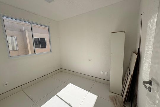 Quarto 2 de apartamento para alugar com 2 quartos, 42m² em Setor Andreia, Goiânia