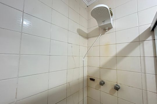 Área comum de casa à venda com 4 quartos, 327m² em Vila Valqueire, Rio de Janeiro