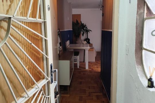 Porta de entrada de apartamento à venda com 2 quartos, 77m² em Petrópolis, Porto Alegre