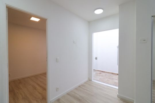 Sala de apartamento à venda com 2 quartos, 38m² em Vila Sofia, São Paulo