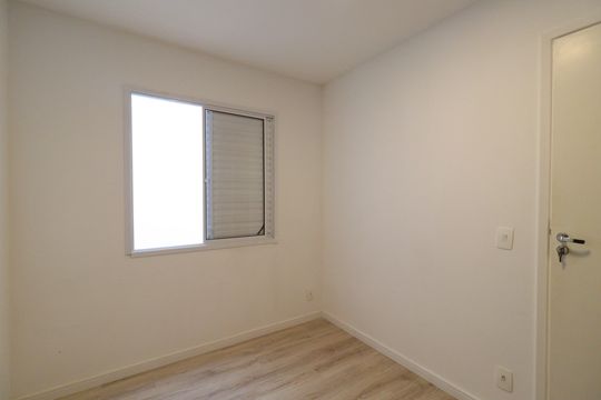 Quarto 1 de apartamento à venda com 2 quartos, 38m² em Vila Sofia, São Paulo