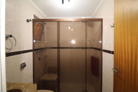 Banheiro de apartamento à venda com 2 quartos, 70m² em Imirim, São Paulo
