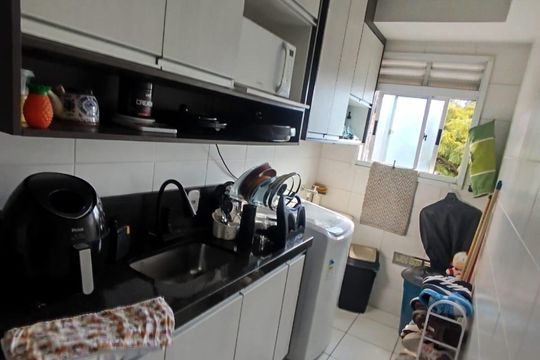 Cozinha de apartamento à venda com 2 quartos, 42m² em Parque Nações Unidas, São Paulo