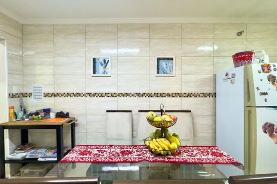 Cozinha de casa à venda com 4 quartos, 200m² em Jardim Santa Clara, Guarulhos