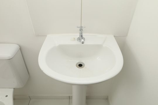 Banheiro de apartamento à venda com 2 quartos, 47m² em Vila Curuçá Velha, São Paulo
