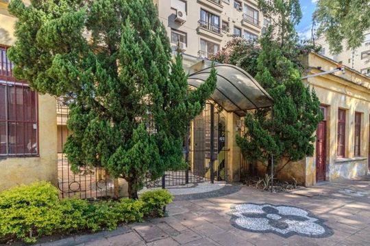 Apartamento à venda com 1 quarto, 50m² em São Geraldo, Porto Alegre