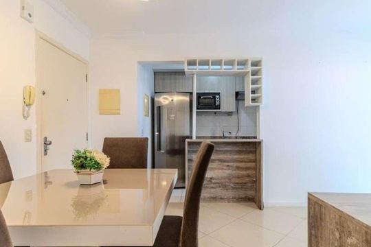 Sala de apartamento à venda com 1 quarto, 50m² em São Geraldo, Porto Alegre