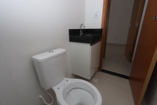 Banheiro de apartamento para alugar com 2 quartos, 40m² em Vila Formosa, São Paulo