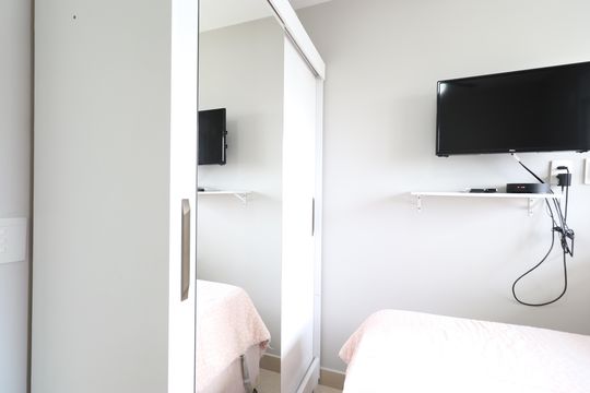 Quarto de apartamento à venda com 2 quartos, 62m² em Vila Anastácio, São Paulo