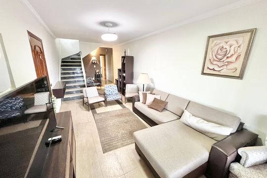 Sala de casa à venda com 3 quartos, 198m² em Água Fria, São Paulo