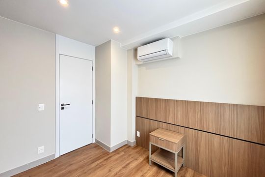 Quarto de apartamento para alugar com 1 quarto, 44m² em Indianópolis, São Paulo