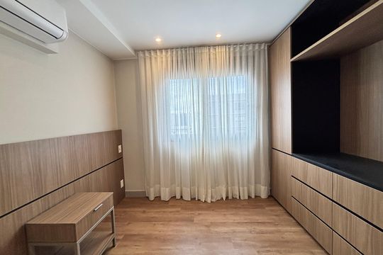 Apartamento para alugar com 1 quarto, 44m² em Indianópolis, São Paulo