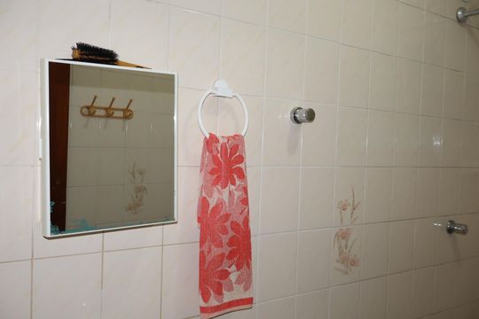 Banheiro de casa à venda com 4 quartos, 125m² em Parque dos Bancarios, São Paulo