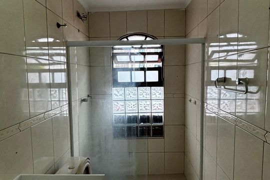 Banheiro da Suíte de casa para alugar com 3 quartos, 160m² em Vila Floresta, Santo André