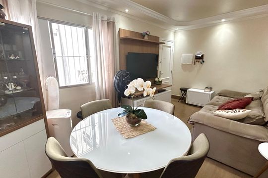 Sala de apartamento à venda com 3 quartos, 89m² em Jardim Santa Mena, Guarulhos