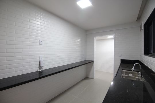 Cozinha de apartamento à venda com 3 quartos, 316m² em Freguesia (jacarepaguá), Rio de Janeiro