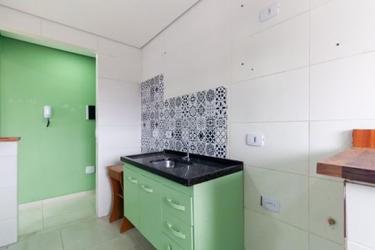 Cozinha de apartamento para alugar com 2 quartos, 50m² em Vila Alpina, São Paulo