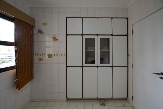 COZINHA de apartamento para alugar com 3 quartos, 155m² em Butantã, São Paulo