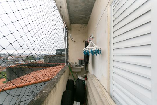 Varanda do Quarto 2  de casa para alugar com 4 quartos, 210m² em Parque Savoi City, São Paulo